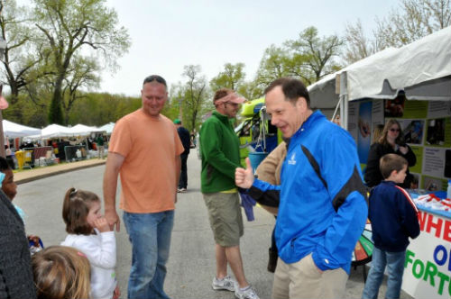 Mayor Slay stops by the Health Dept. booth at Earth Day 2013